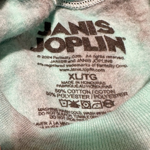 NEW Janis Joplin Tie Dye Graphic Sweatshirt - Picture 6 of 7
